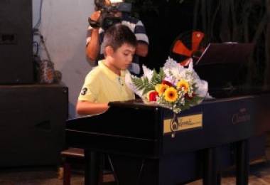 Bí quyết 2 giúp trẻ học Piano hiệu quả