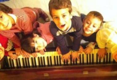 Bí quyết 1 giúp trẻ học Piano hiệu quả